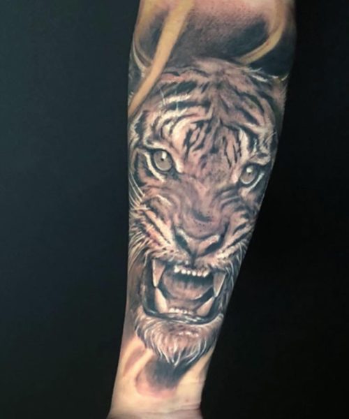 56AAFD76-7A5B-47E6-89D5-750F93434D5D